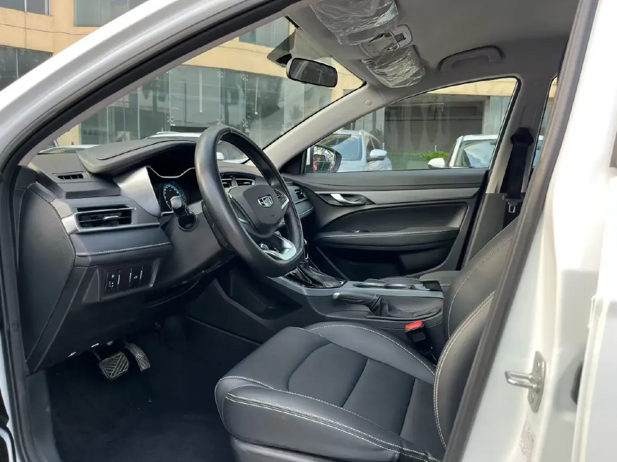 2021 Geely Emgrand 1.5L 109HP L4 CVT,autocango,china used car exporter,china ev exporter,chinese used car exporter,chinese used ev exporter