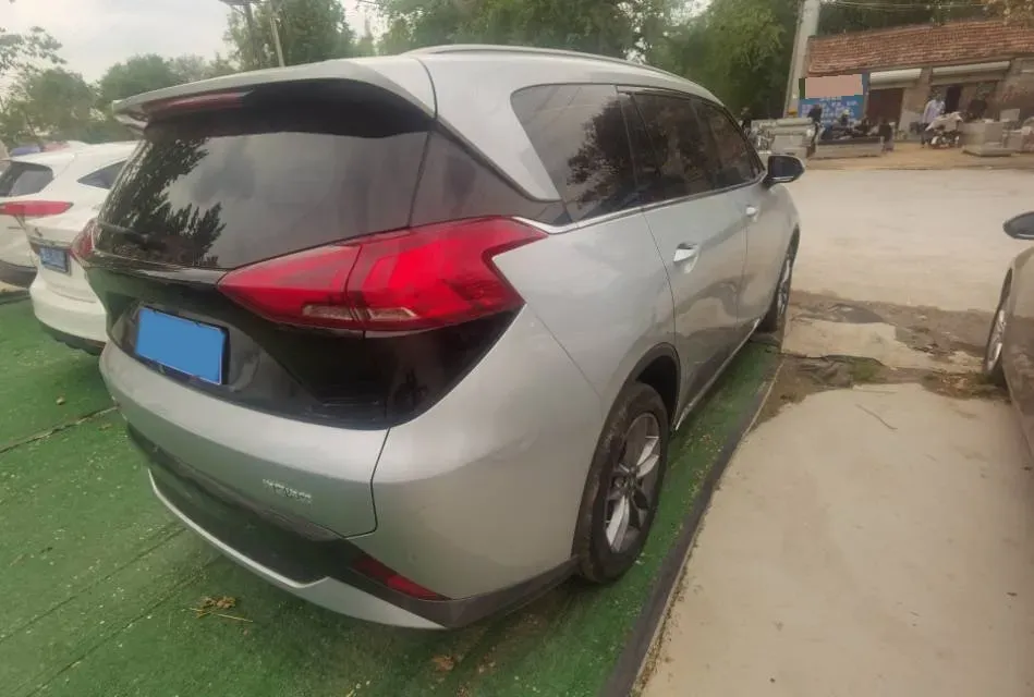 2020 HaiMa 7X 1.6T 195HP L4 6AT,autocango,china used car exporter,china ev exporter,chinese used car exporter,chinese used ev exporter
