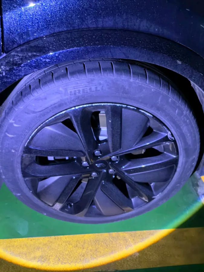 2022 Li L9 Range Extended 154HP REEV 42.6KWH,autocango,china used car exporter,china ev exporter,chinese used car exporter,chinese used ev exporter