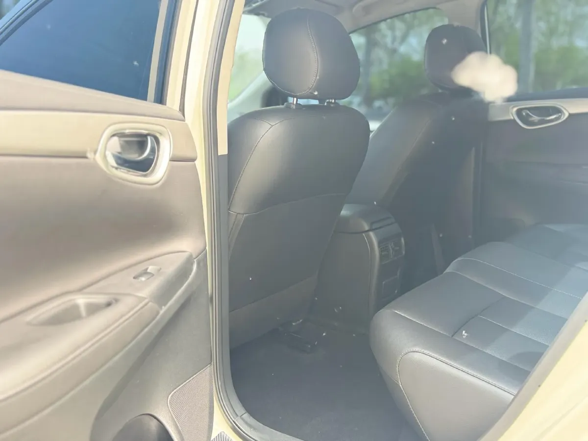 2022 Nissan Sylphy 1.6L 122HP L4 CVT,autocango,china used car exporter,china ev exporter,chinese used car exporter,chinese used ev exporter