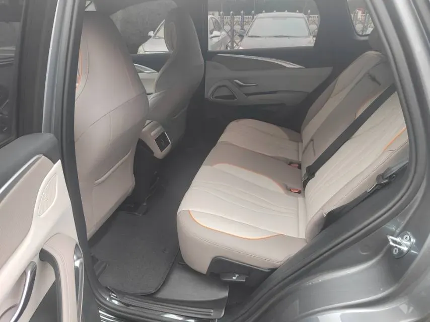 2024 BYD Song Pro 1.5L 110HP L4 E-CVT PHEV 12.9KWH,autocango,china used car exporter,china ev exporter,chinese used car exporter,chinese used ev exporter