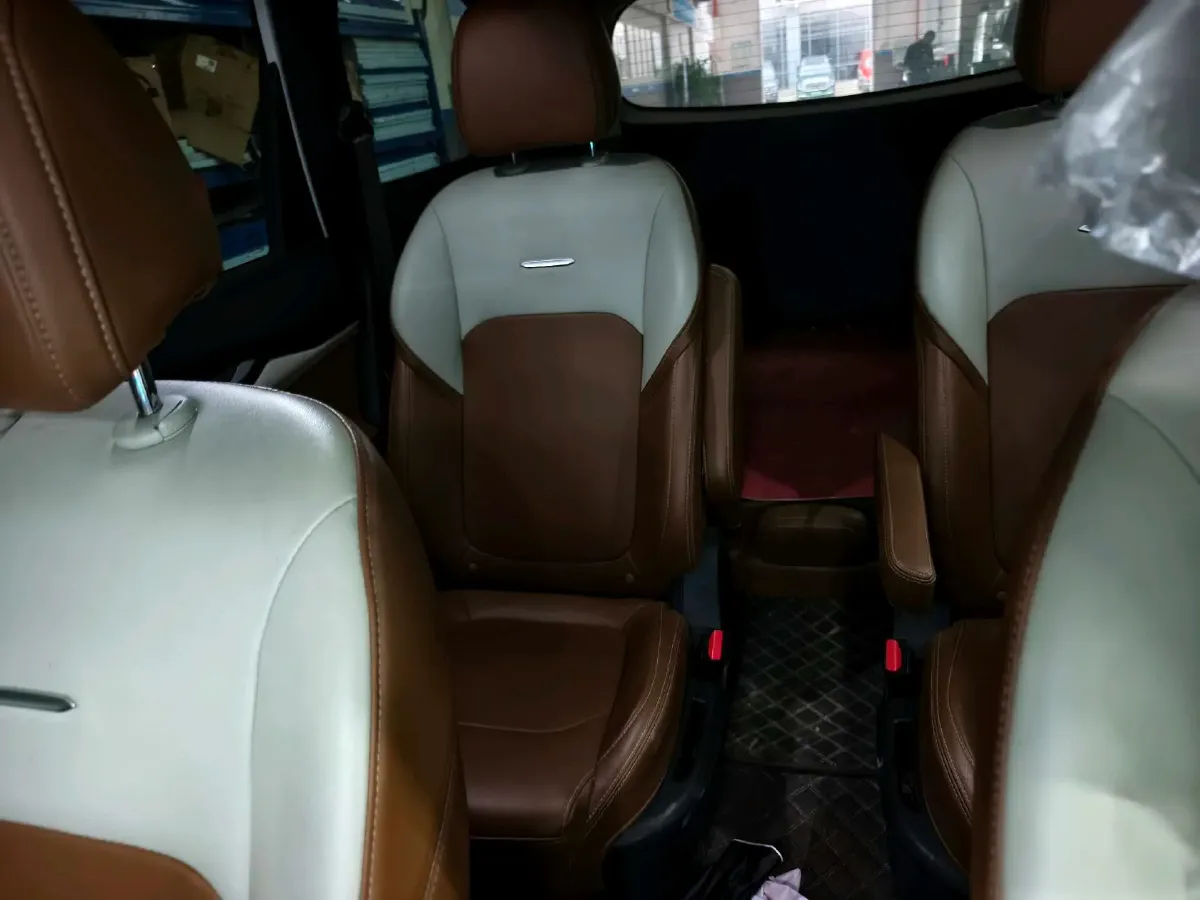 2021 MAXUS G50 1.5T 169HP L4 7DCT,autocango,china used car exporter,china ev exporter,chinese used car exporter,chinese used ev exporter