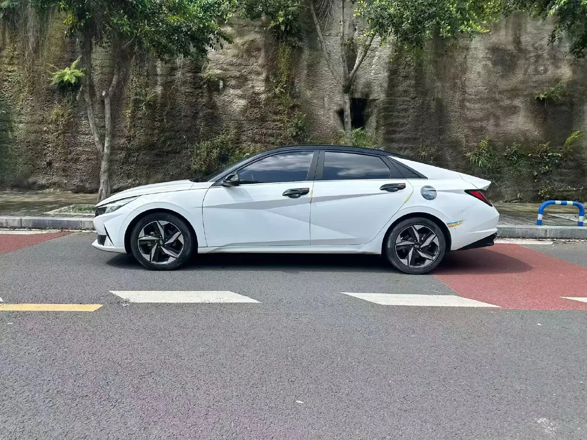 2022 Hyundai Elantra 1.5L 115HP L4 CVT,autocango,china used car exporter,china ev exporter,chinese used car exporter,chinese used ev exporter