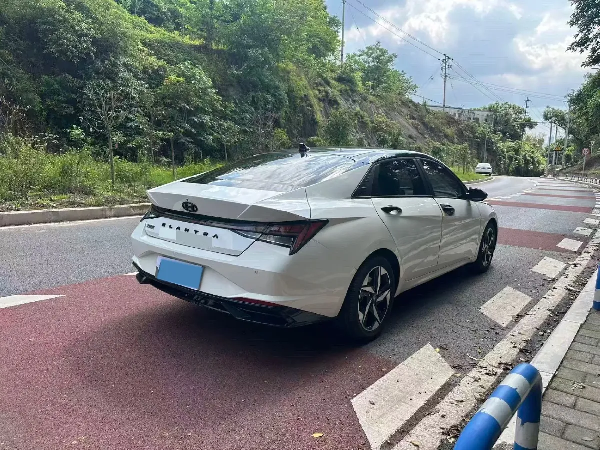 2022 Hyundai Elantra 1.5L 115HP L4 CVT,autocango,china used car exporter,china ev exporter,chinese used car exporter,chinese used ev exporter