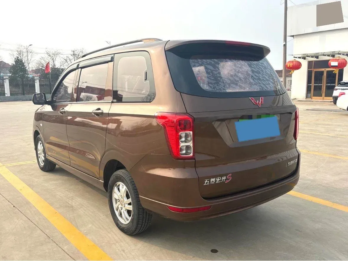 2019 WuLing HongGuang 1.5L 99HP L4 6MT,autocango,china used car exporter,china ev exporter,chinese used car exporter,chinese used ev exporter