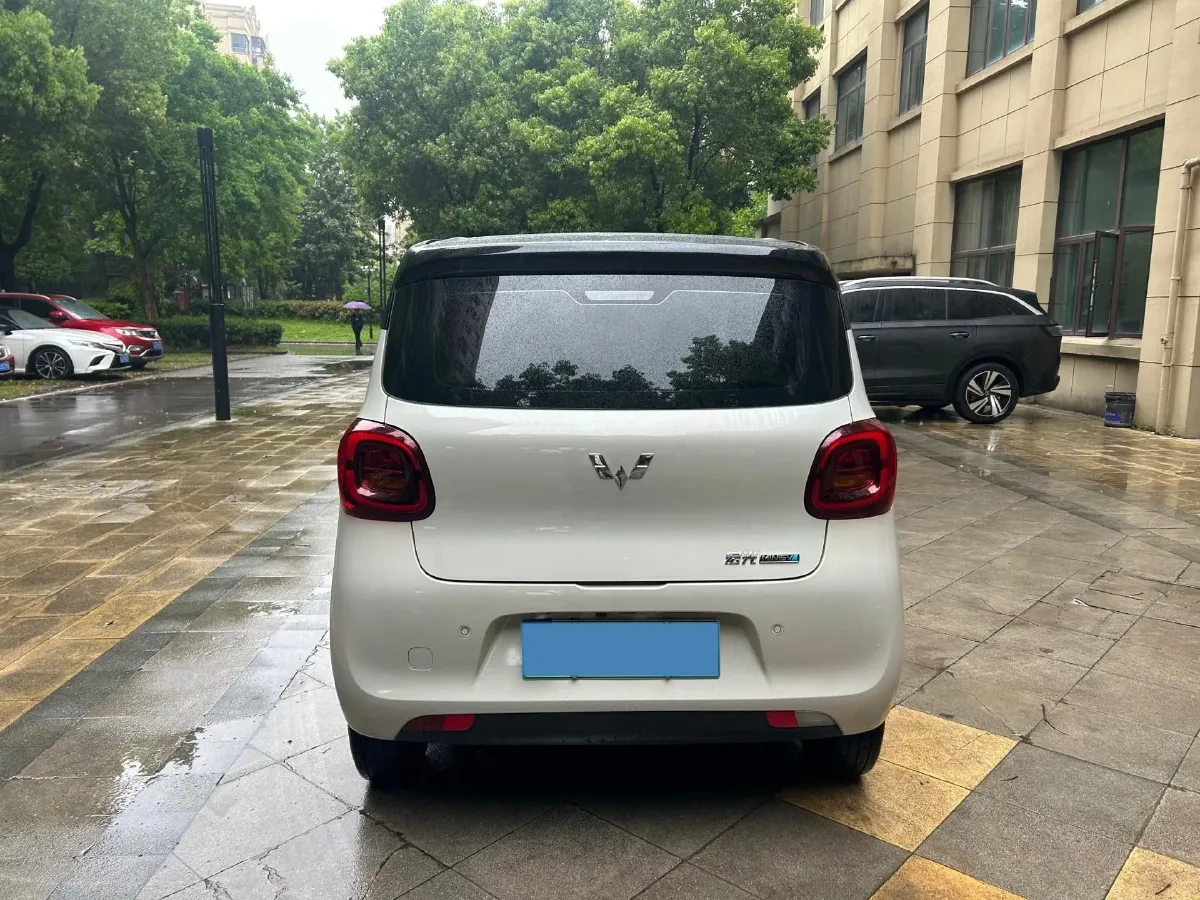 2025 WuLing HongGuang MINI EV BEV 16.2KWH,autocango,china used car exporter,china ev exporter,chinese used car exporter,chinese used ev exporter