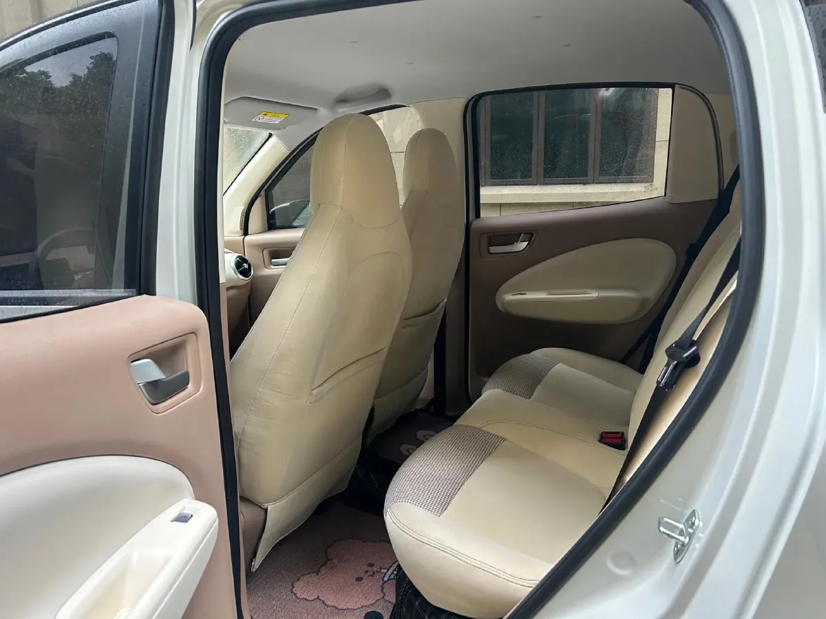 2025 WuLing HongGuang MINI EV BEV 16.2KWH,autocango,china used car exporter,china ev exporter,chinese used car exporter,chinese used ev exporter