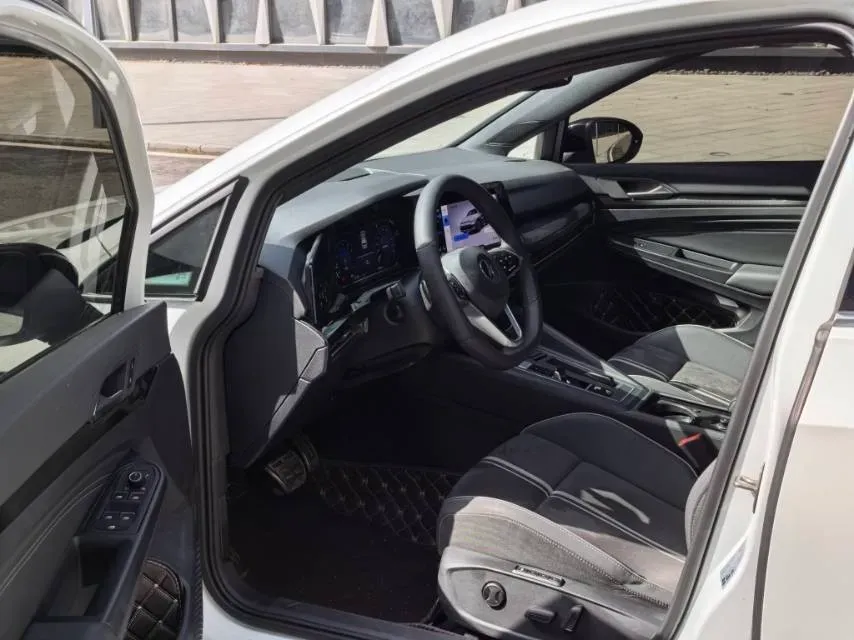 2023 Volkswagen Golf 1.4T 150HP L4 7DCT,autocango,china used car exporter,china ev exporter,chinese used car exporter,chinese used ev exporter