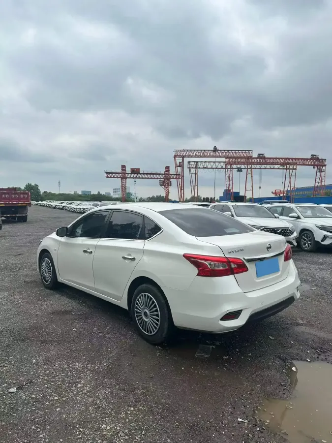 2022 Nissan Sylphy 1.6L 122HP L4 CVT,autocango,china used car exporter,china ev exporter,chinese used car exporter,chinese used ev exporter