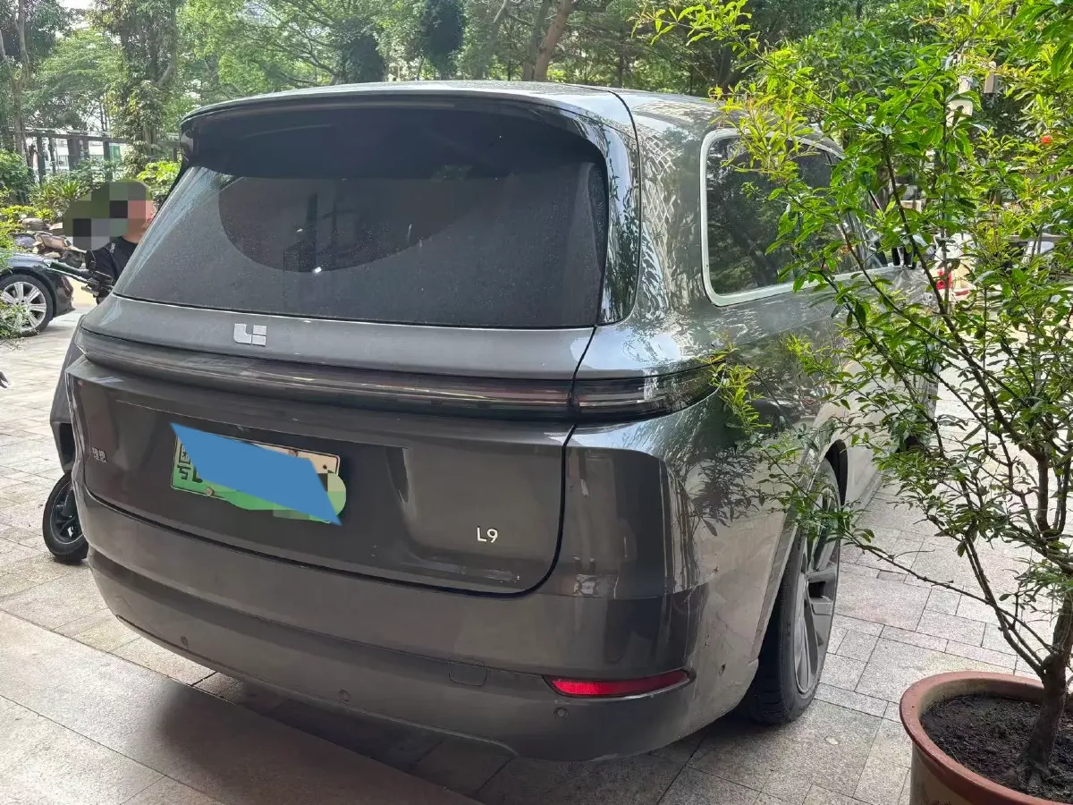 2022 Li L9 Range Extended 154HP REEV 42.6KWH,autocango,china used car exporter,china ev exporter,chinese used car exporter,chinese used ev exporter