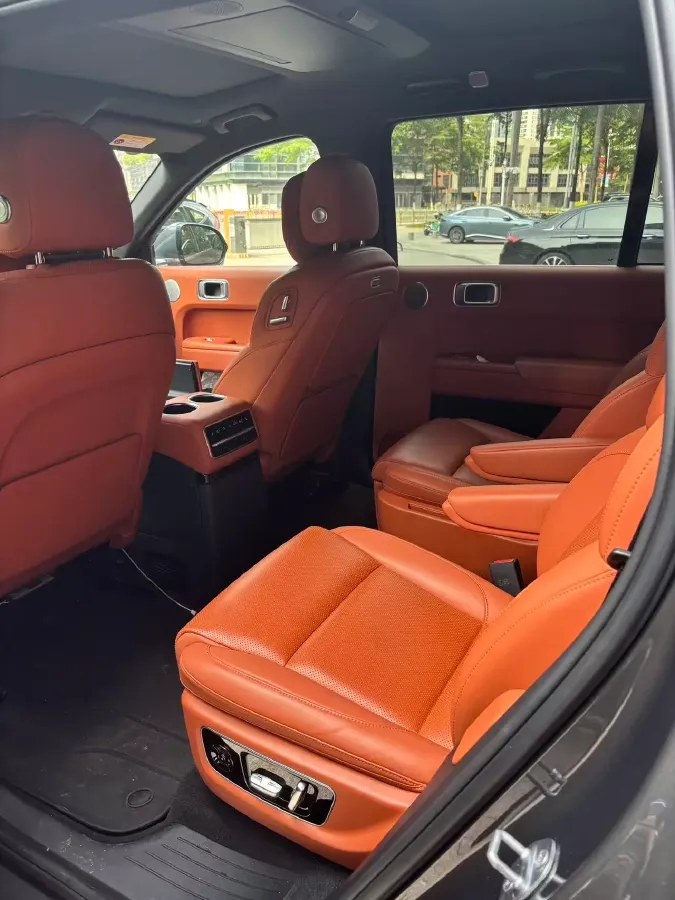 2022 Li L9 Range Extended 154HP REEV 42.6KWH,autocango,china used car exporter,china ev exporter,chinese used car exporter,chinese used ev exporter