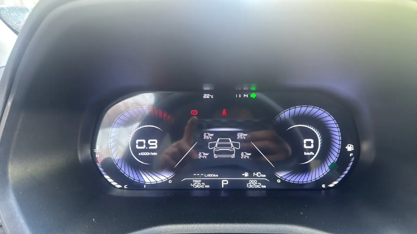 2025 Geely Emgrand 1.5L 127HP L4 CVT,autocango,china used car exporter,china ev exporter,chinese used car exporter,chinese used ev exporter