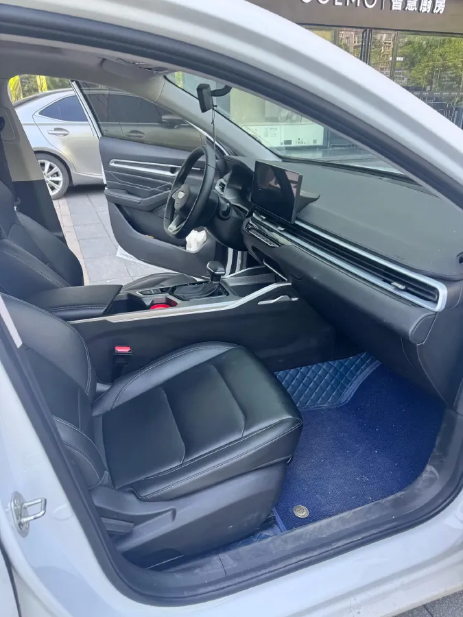 2025 Geely Emgrand 1.5L 127HP L4 CVT,autocango,china used car exporter,china ev exporter,chinese used car exporter,chinese used ev exporter