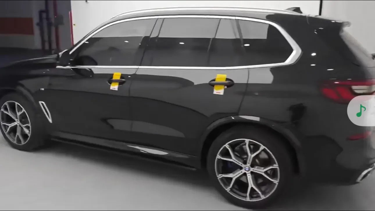 2021 BMW X5 2.0T 265HP L4 8AT,autocango,china used car exporter,china ev exporter,chinese used car exporter,chinese used ev exporter