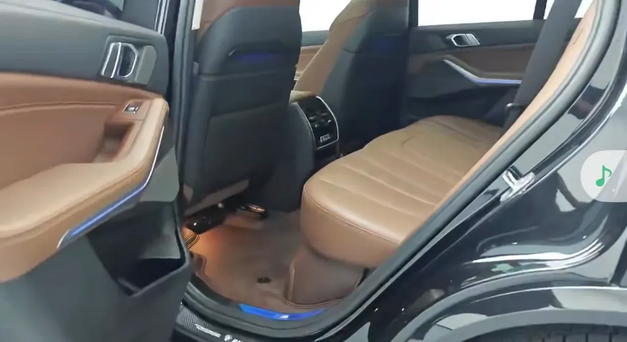 2021 BMW X5 2.0T 265HP L4 8AT,autocango,china used car exporter,china ev exporter,chinese used car exporter,chinese used ev exporter