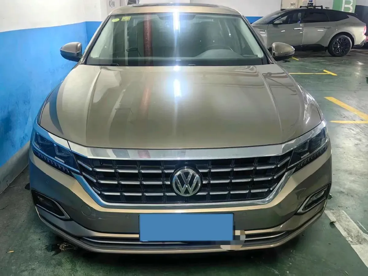 2019 Volvo V40 1.5T 152HP L4 6AT,autocango,china used car exporter,china ev exporter,chinese used car exporter,chinese used ev exporter