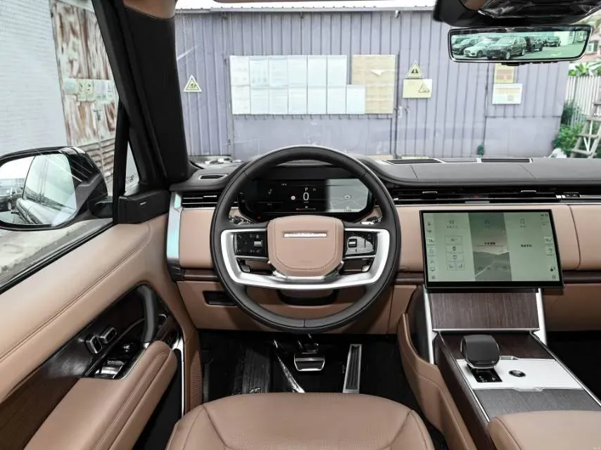 2025 Land Rover Range Rover 3.0T 400HP L6 8AT,autocango,china used car exporter,china ev exporter,chinese used car exporter,chinese used ev exporter