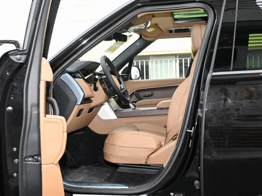 2025 Land Rover Range Rover 3.0T 400HP L6 8AT,autocango,china used car exporter,china ev exporter,chinese used car exporter,chinese used ev exporter