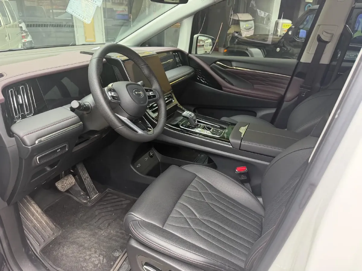 2023 GAC Trumpchi M8 2.0T 252HP L4 8AT,autocango,china used car exporter,china ev exporter,chinese used car exporter,chinese used ev exporter