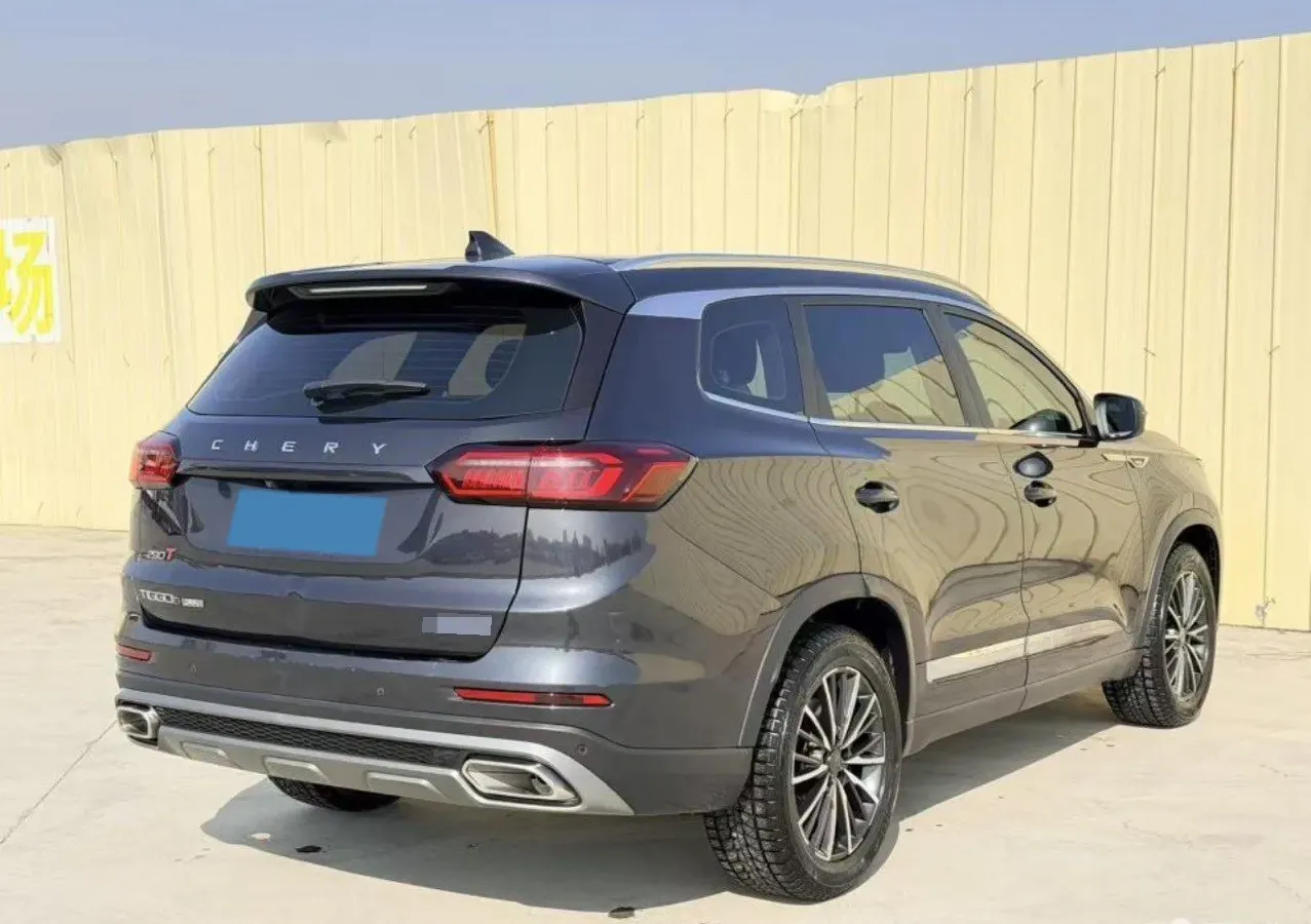 2021 Chery Tiggo 8 Plus 1.6T 197HP L4 7DCT,autocango,china used car exporter,china ev exporter,chinese used car exporter,chinese used ev exporter