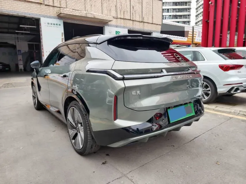 2023 LYNK&CO 08 EM-P 1.5T 163HP L4 3DHT PHEV 39.6KWH,autocango,china used car exporter,china ev exporter,chinese used car exporter,chinese used ev exporter