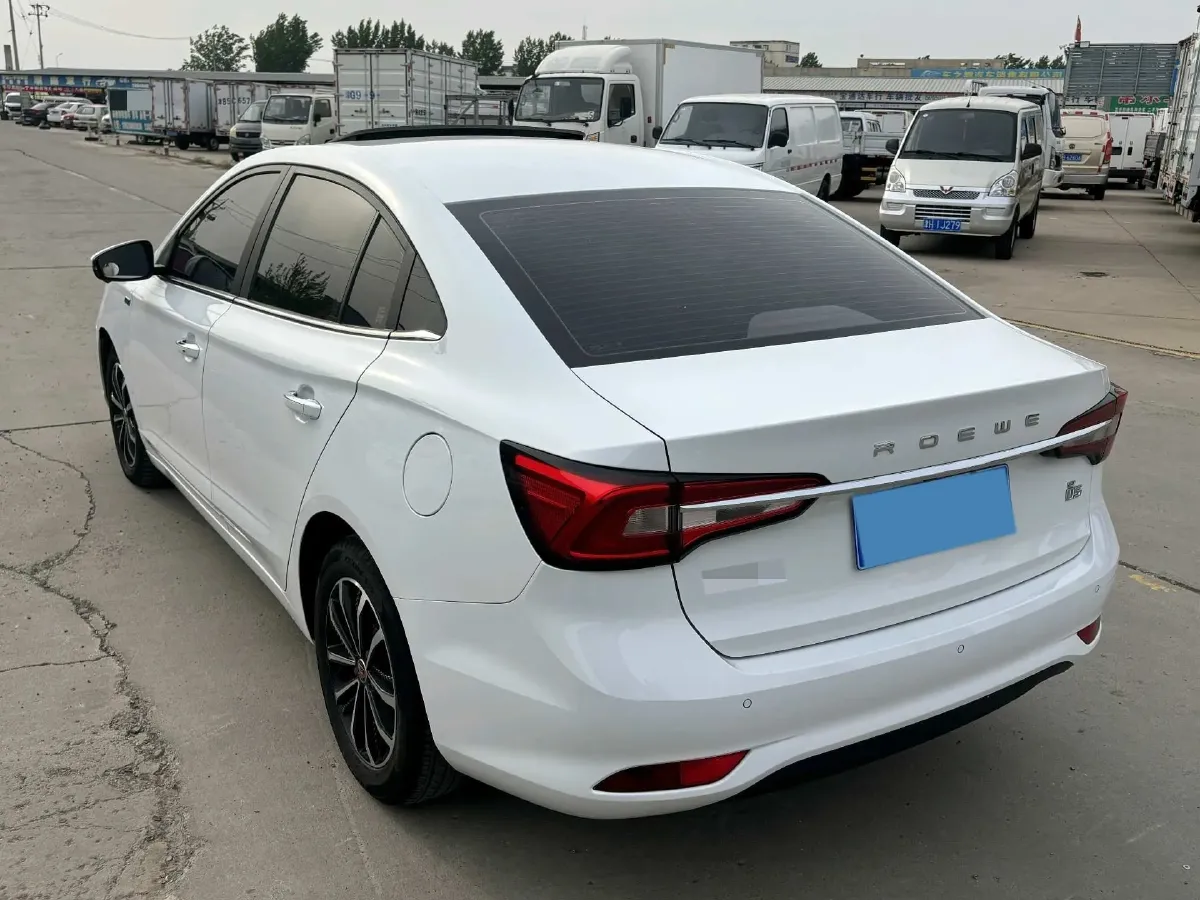 2019 Roewe i5 1.5L 120HP L4 CVT,autocango,china used car exporter,china ev exporter,chinese used car exporter,chinese used ev exporter
