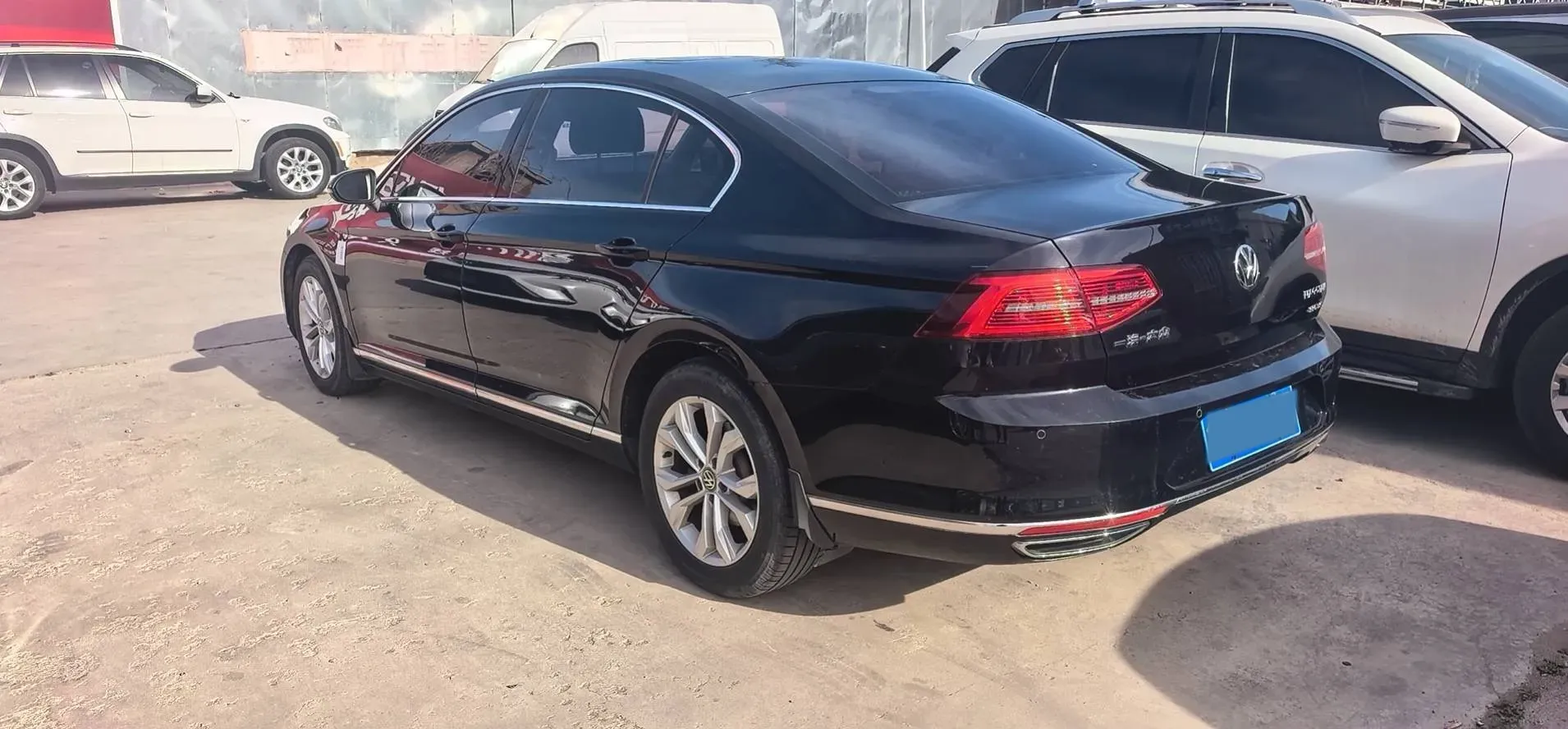 2018 Volkswagen Magotan 1.8T 180HP L4 7DCT,autocango,china used car exporter,china ev exporter,chinese used car exporter,chinese used ev exporter