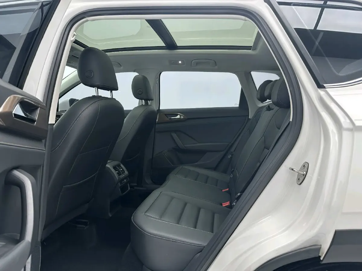 2022 Volkswagen Tharu 1.4T 150HP L4 7DCT,autocango,china used car exporter,china ev exporter,chinese used car exporter,chinese used ev exporter