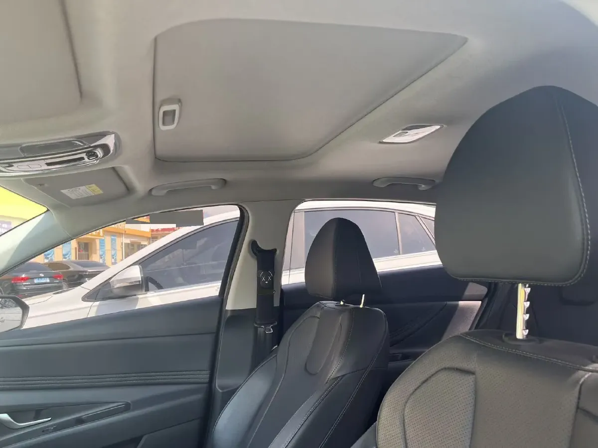 2022 Hyundai Elantra 1.5L 115HP L4 CVT,autocango,china used car exporter,china ev exporter,chinese used car exporter,chinese used ev exporter