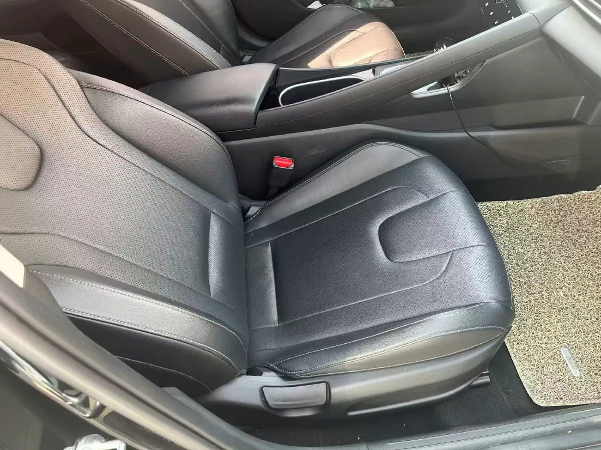 2022 Hyundai Elantra 1.5L 115HP L4 CVT,autocango,china used car exporter,china ev exporter,chinese used car exporter,chinese used ev exporter