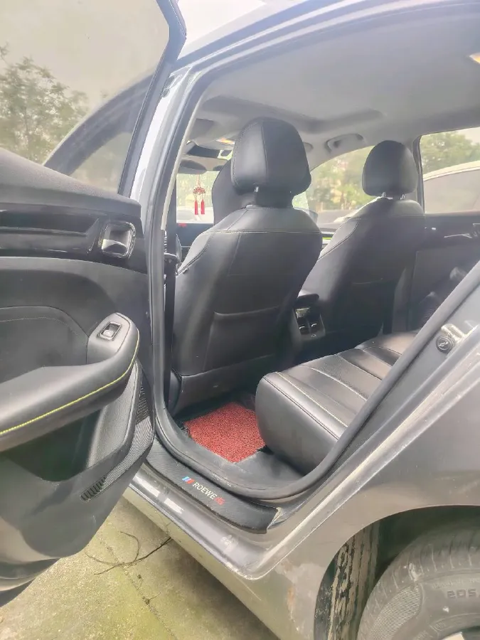 2021 Roewe i5 1.5L 120HP L4 CVT,autocango,china used car exporter,china ev exporter,chinese used car exporter,chinese used ev exporter