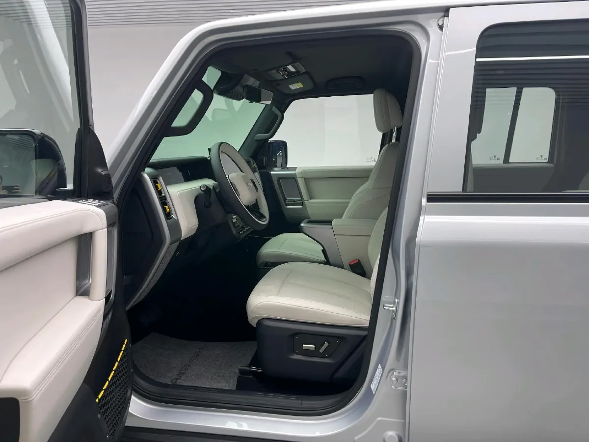 2025 iCAR iCAR Super V23 BEV 59.93KWH,autocango,china used car exporter,china ev exporter,chinese used car exporter,chinese used ev exporter