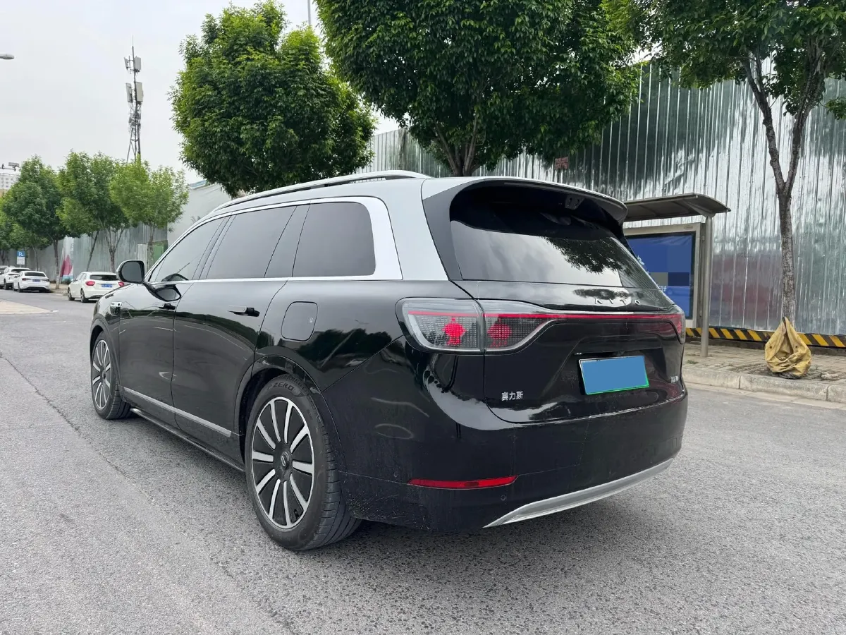 2025 AITO AITO M9 REEV 160HP REEV 52KWH,autocango,china used car exporter,china ev exporter,chinese used car exporter,chinese used ev exporter
