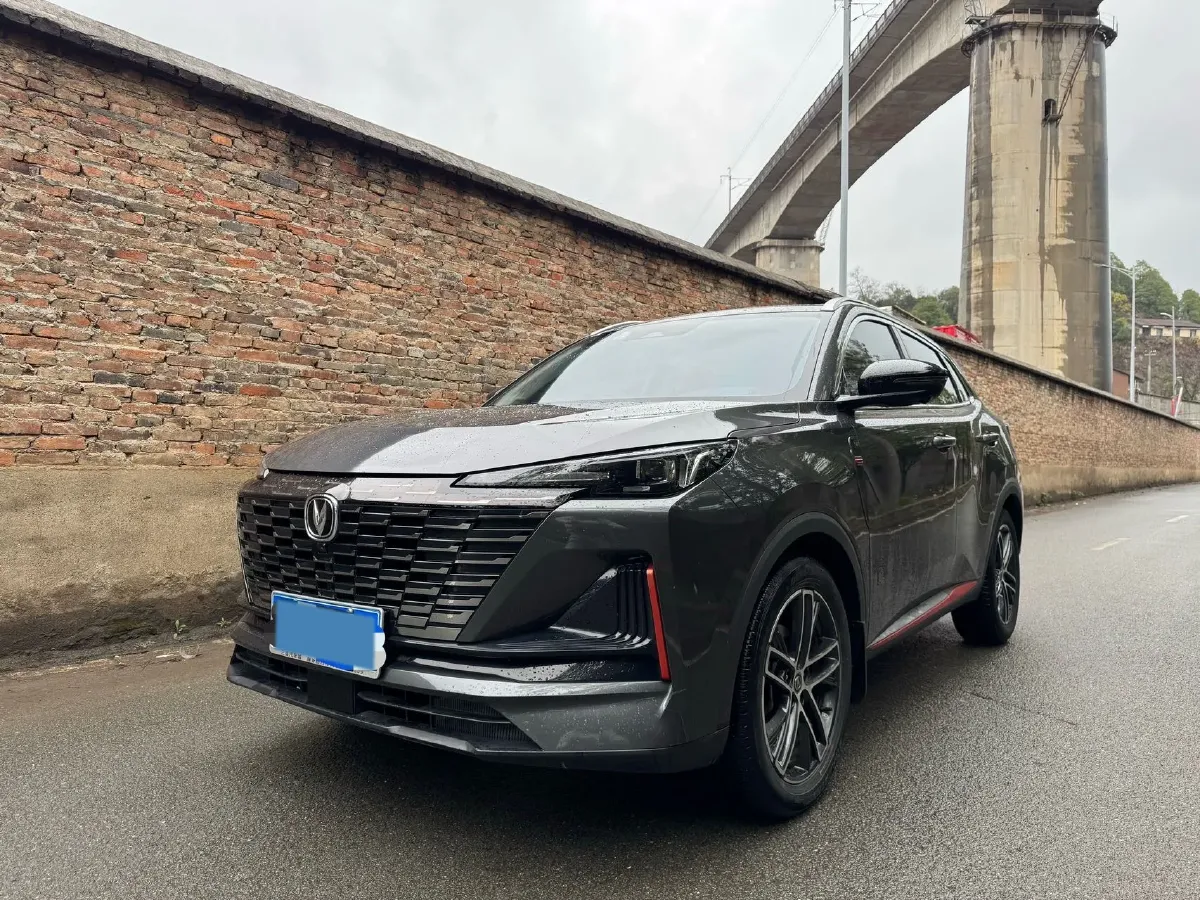 2022 ChangAn CS55 Plus 1.5T 188HP L4 7DCT,autocango,china used car exporter,china ev exporter,chinese used car exporter,chinese used ev exporter