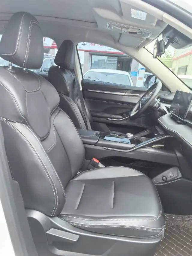 2021 Haval H6 1.5T 169HP L4 7DCT,autocango,china used car exporter,china ev exporter,chinese used car exporter,chinese used ev exporter