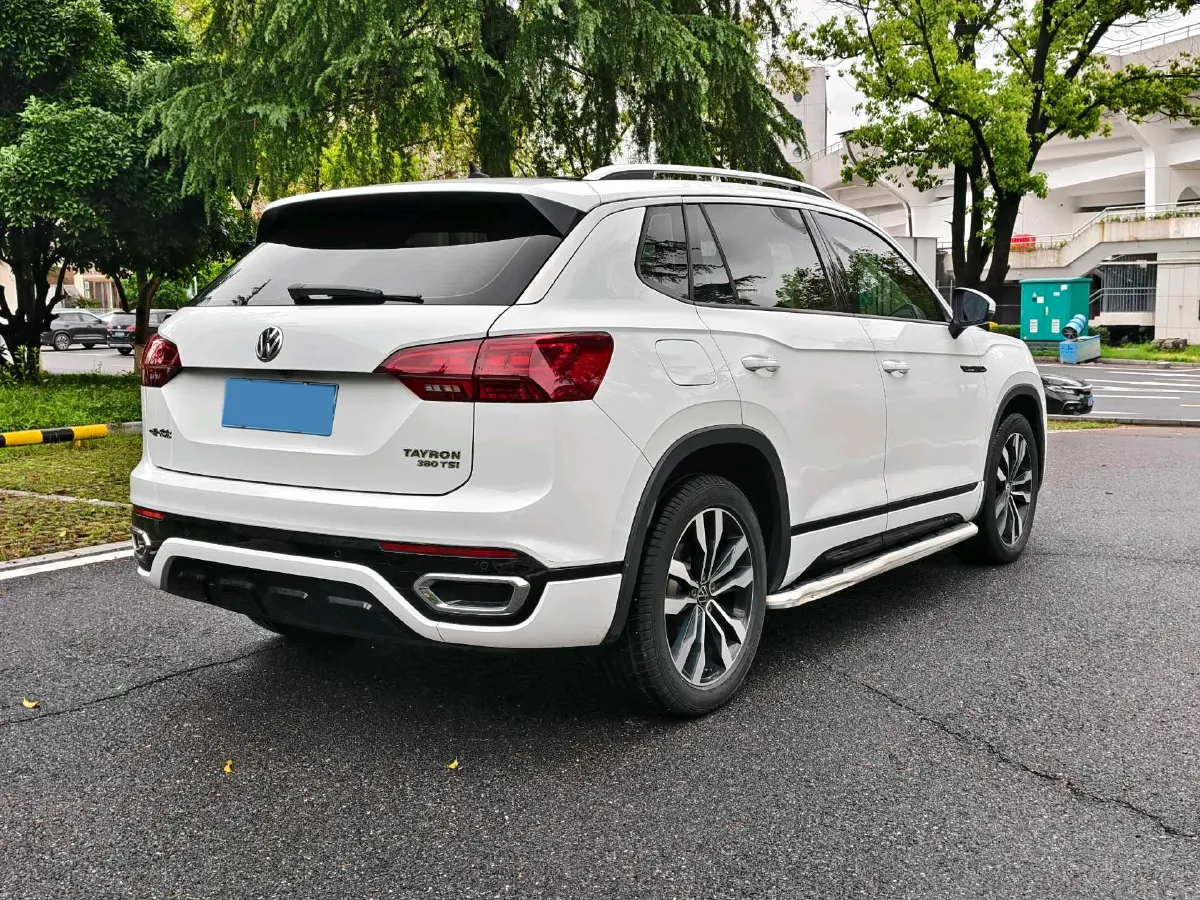 2019 Mercedes-Benz GLA Class 1.6T 156HP L4 7DCT,autocango,china used car exporter,china ev exporter,chinese used car exporter,chinese used ev exporter