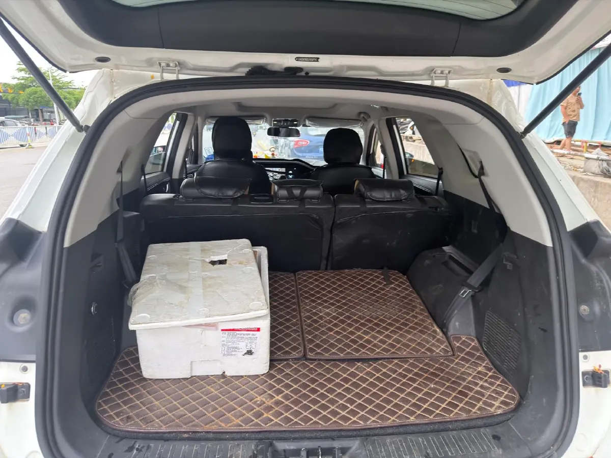 2020 Jetour X90 1.5T 156HP L4 6DCT,autocango,china used car exporter,china ev exporter,chinese used car exporter,chinese used ev exporter