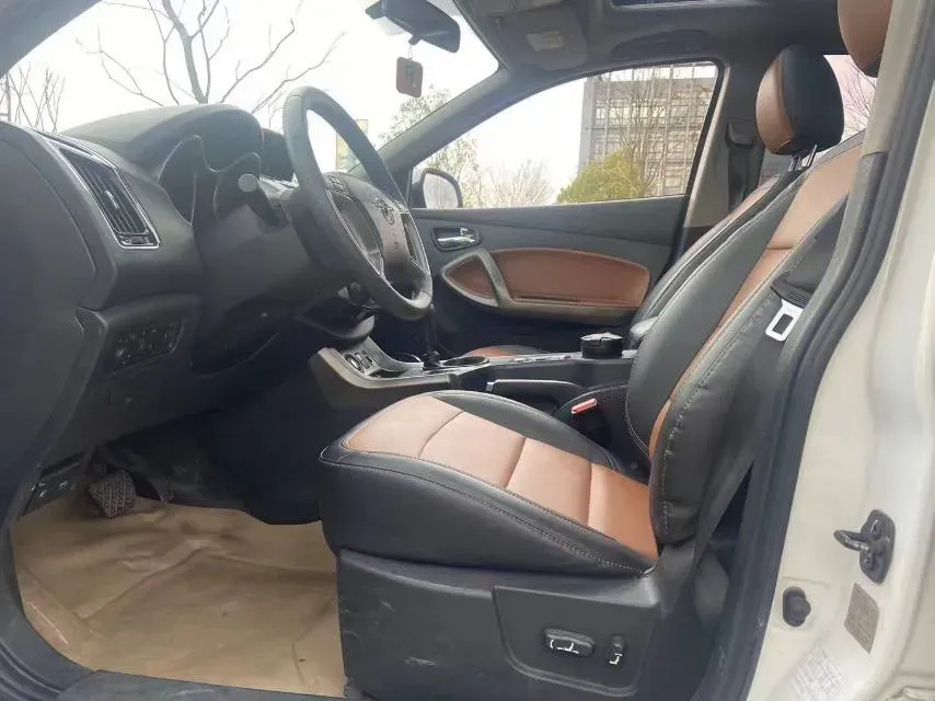 2018 HaiMa S5 Young Edition 1.6L 122HP L4 CVT,autocango,china used car exporter,china ev exporter,chinese used car exporter,chinese used ev exporter