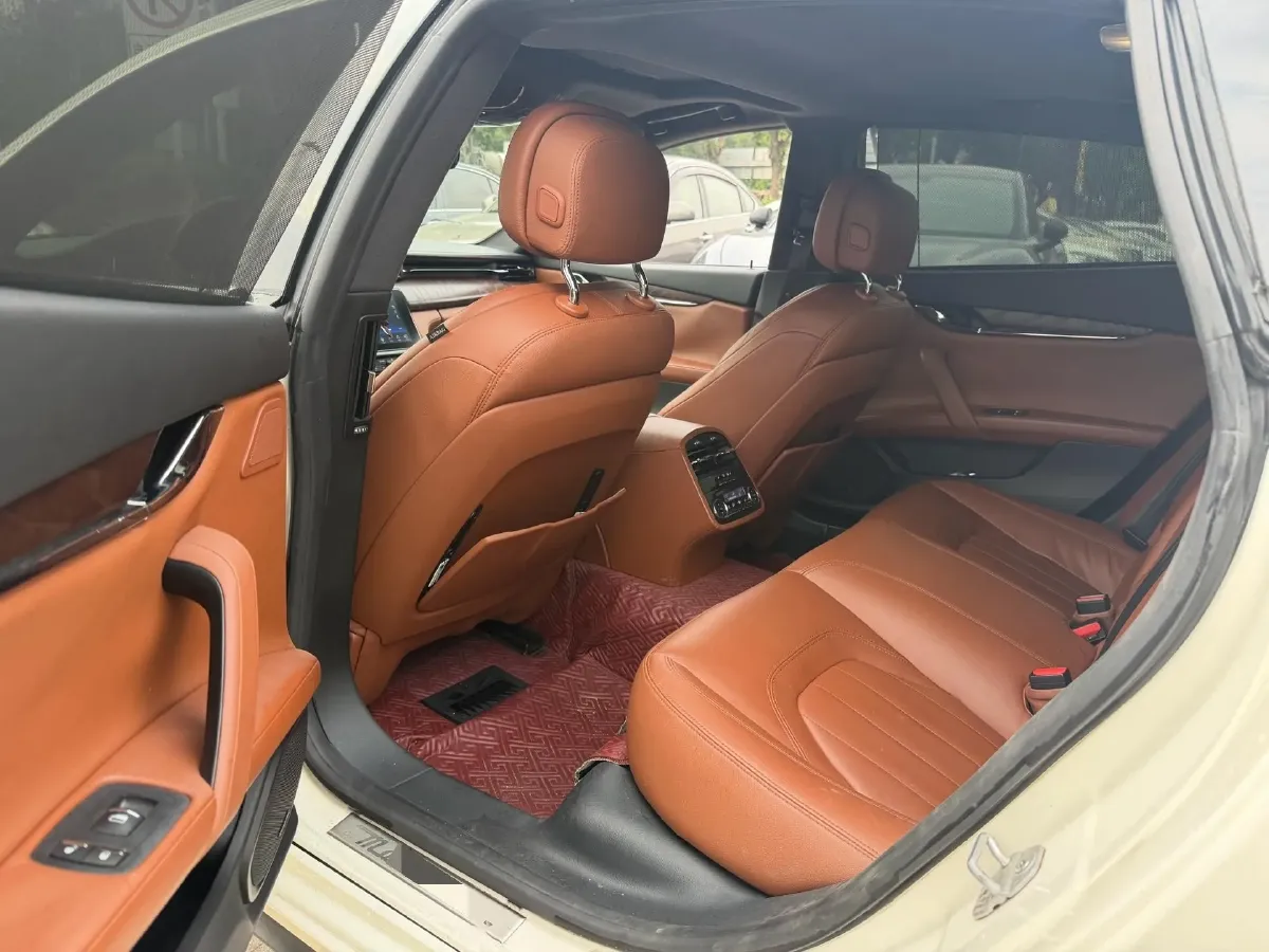 2018 Maserati Quattroporte 3.0T 350HP V6 8AT,autocango,china used car exporter,china ev exporter,chinese used car exporter,chinese used ev exporter