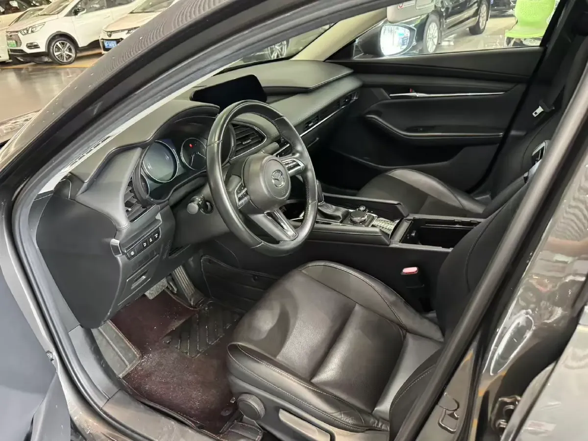 2020 Mazda 3 Axela 2.0L 158HP L4 6AT,autocango,china used car exporter,china ev exporter,chinese used car exporter,chinese used ev exporter