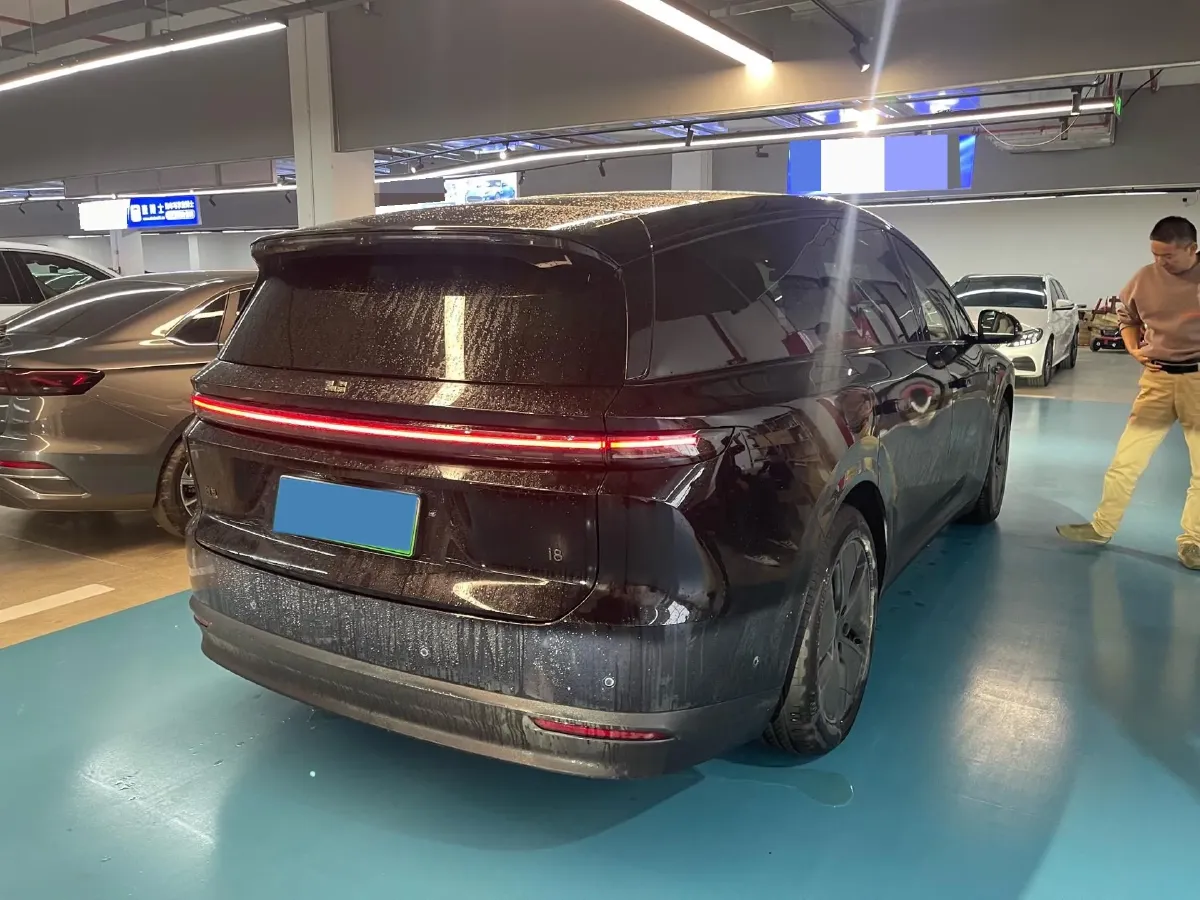 2025 Li i8 BEV,autocango,china used car exporter,china ev exporter,chinese used car exporter,chinese used ev exporter