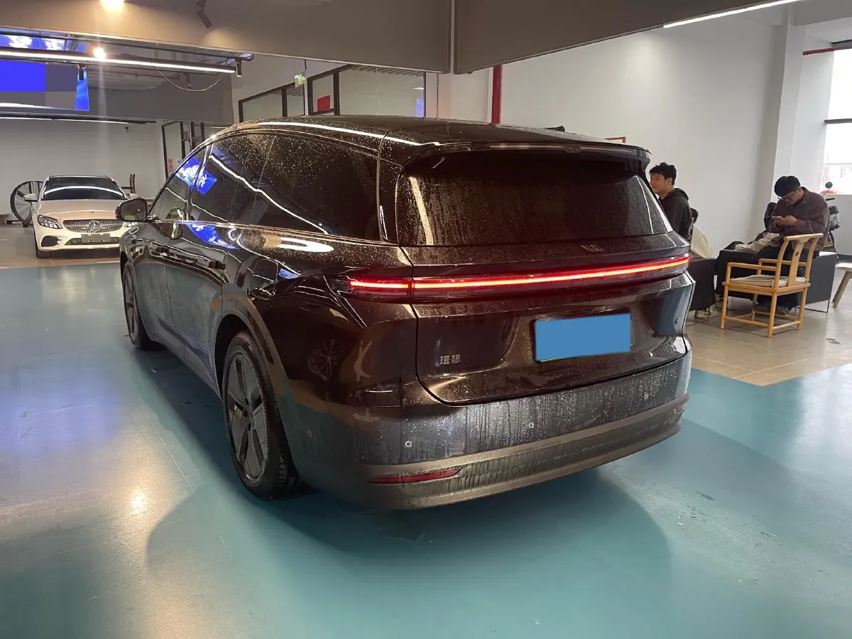 2025 Li i8 BEV,autocango,china used car exporter,china ev exporter,chinese used car exporter,chinese used ev exporter