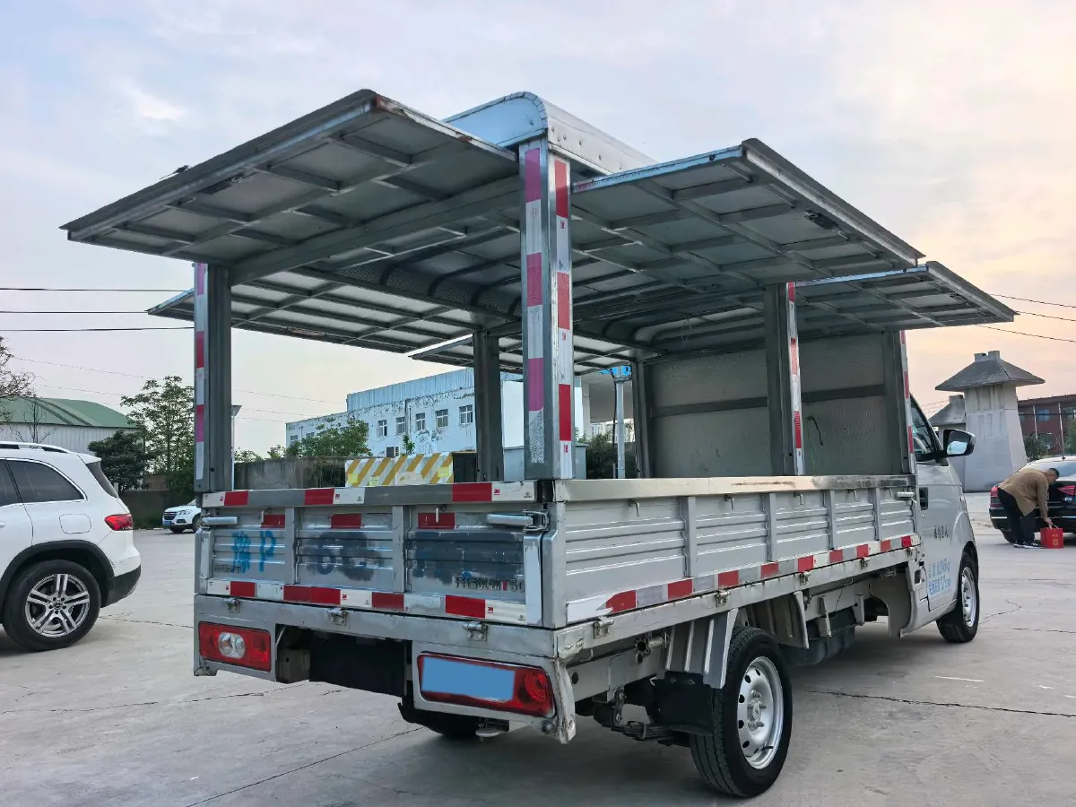 2021 Karry YouJin T5 1.5L 116HP L4 5MT,autocango,china used car exporter,china ev exporter,chinese used car exporter,chinese used ev exporter