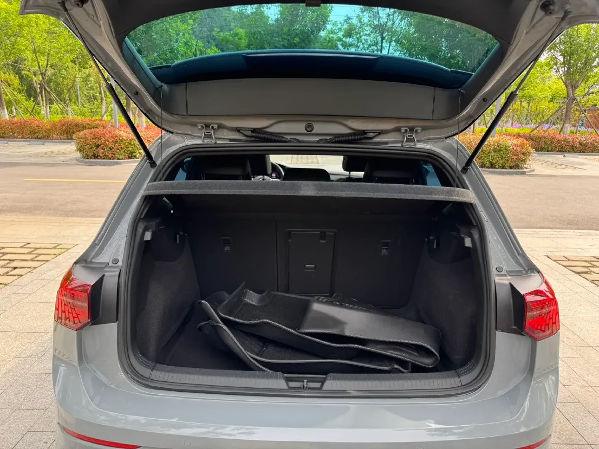 2021 Volkswagen Golf 1.4T 150HP L4 7DCT,autocango,china used car exporter,china ev exporter,chinese used car exporter,chinese used ev exporter