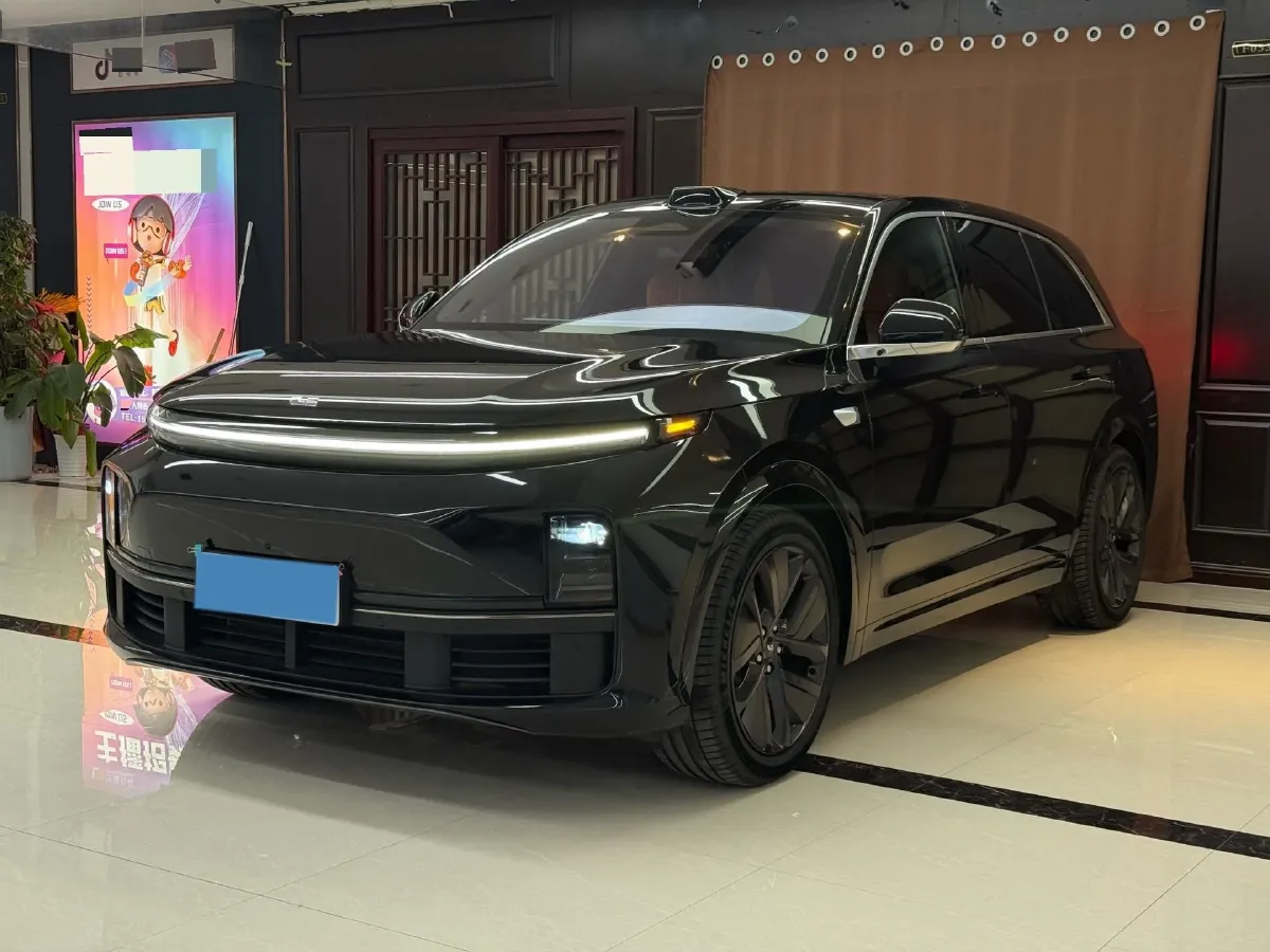 2024 Li L8 Range Extended 154HP REEV 52.3KWH,autocango,china used car exporter,china ev exporter,chinese used car exporter,chinese used ev exporter