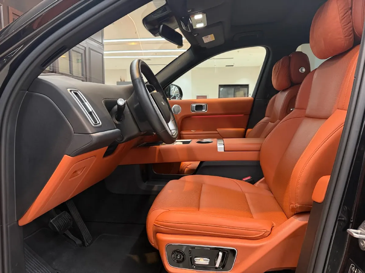 2024 Li L8 Range Extended 154HP REEV 52.3KWH,autocango,china used car exporter,china ev exporter,chinese used car exporter,chinese used ev exporter