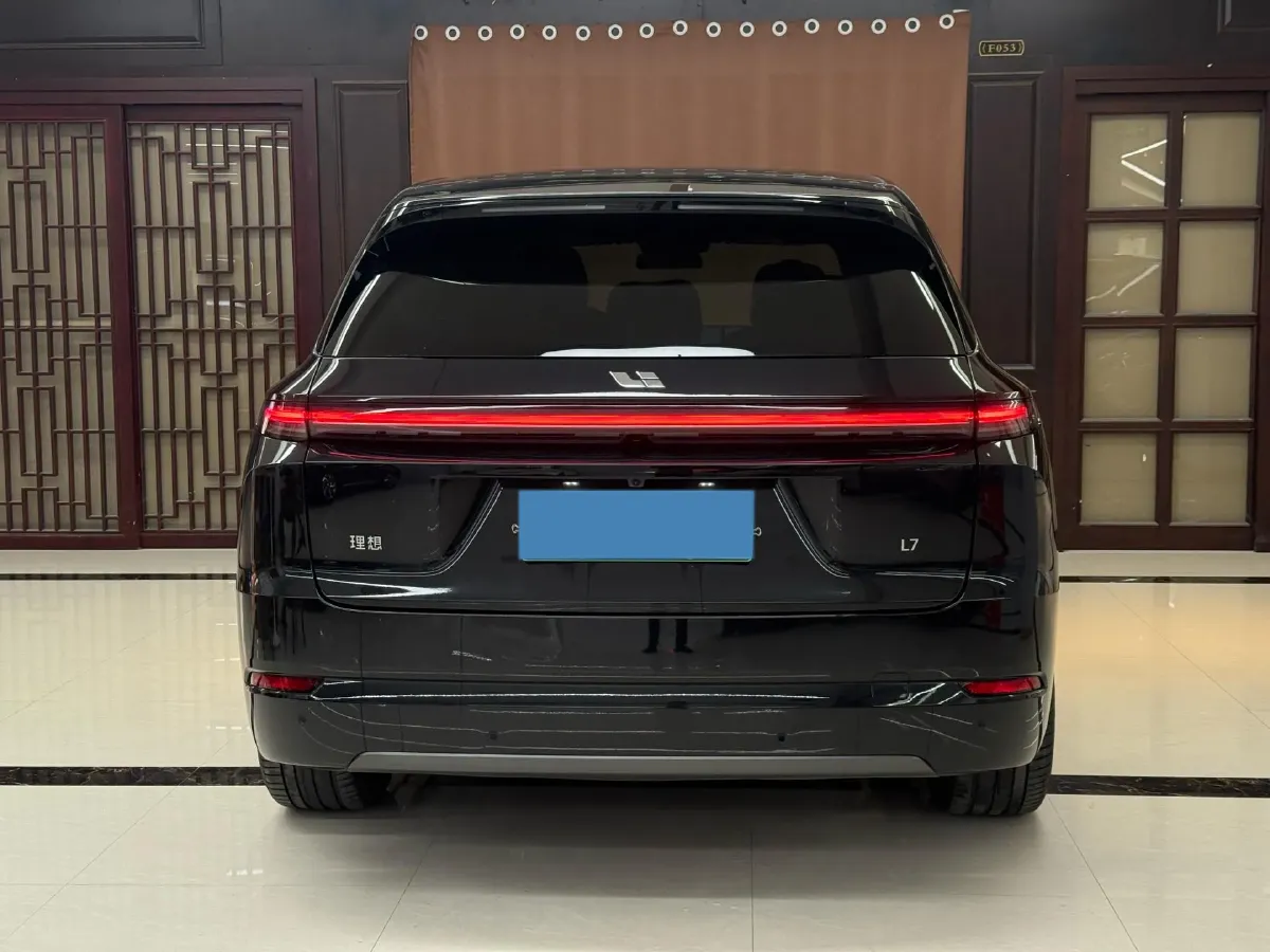 2024 Li L8 Range Extended 154HP REEV 52.3KWH,autocango,china used car exporter,china ev exporter,chinese used car exporter,chinese used ev exporter