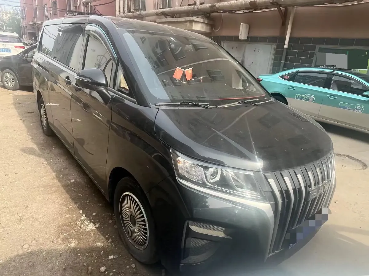 2023 BAW RuiSheng Trump M7 1.6L 124HP L4 5MT,autocango,china used car exporter,china ev exporter,chinese used car exporter,chinese used ev exporter