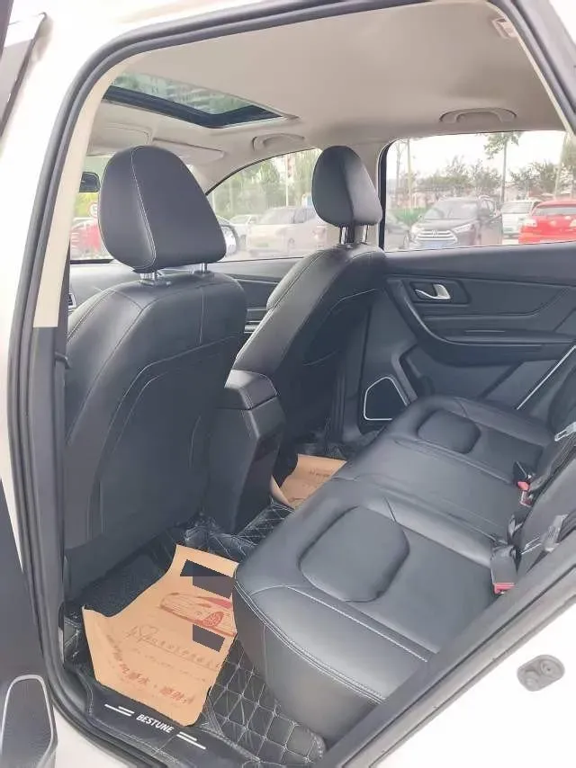 2019 Bestune X40 1.6L 114HP L4 5MT,autocango,china used car exporter,china ev exporter,chinese used car exporter,chinese used ev exporter