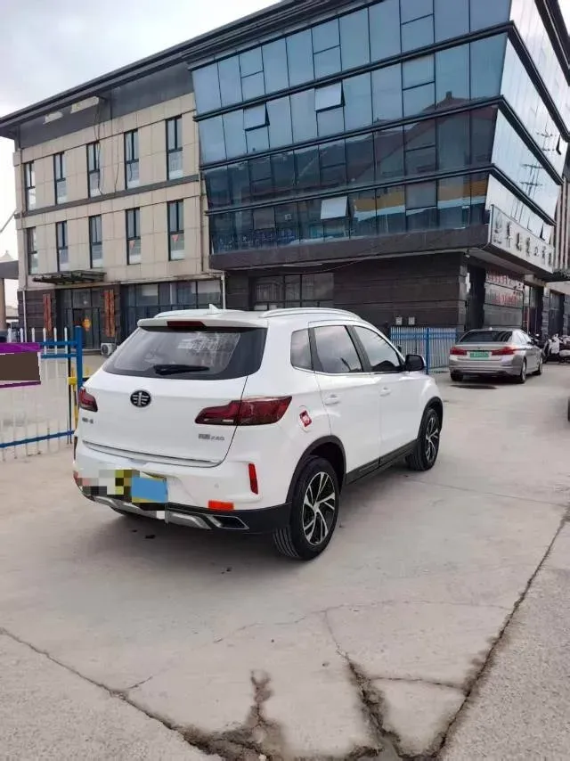 2019 Bestune X40 1.6L 114HP L4 5MT,autocango,china used car exporter,china ev exporter,chinese used car exporter,chinese used ev exporter